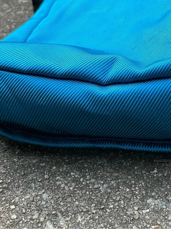 Columbia Blue Crossbody Bag - Picture 6 of 6